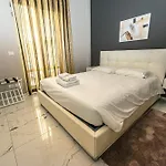 Urban Marble Apartment Turin
