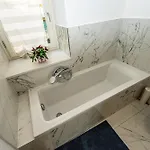 Urban Marble Apartament