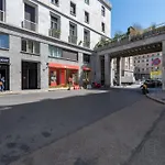 Urban Marble Apartment Turin