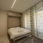 Urban Marble דירה
